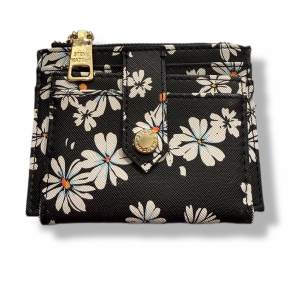 Steve Madden Handbags - Steve Madden Floral Card Holder Wallet Black Daisy Print Zip Coin